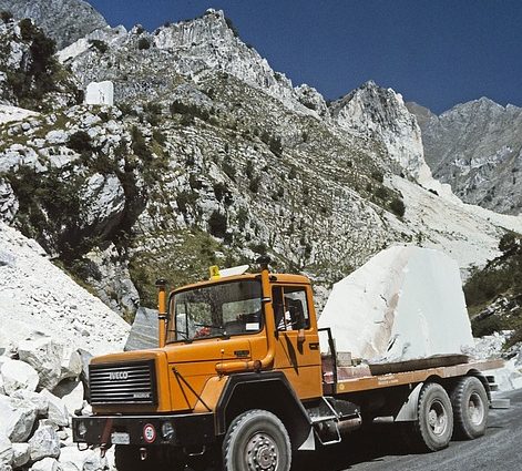 Boulder transportation