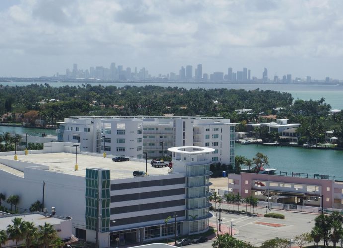 Miami scenery or skyline